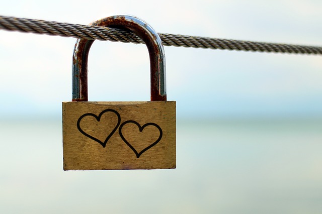 lock love